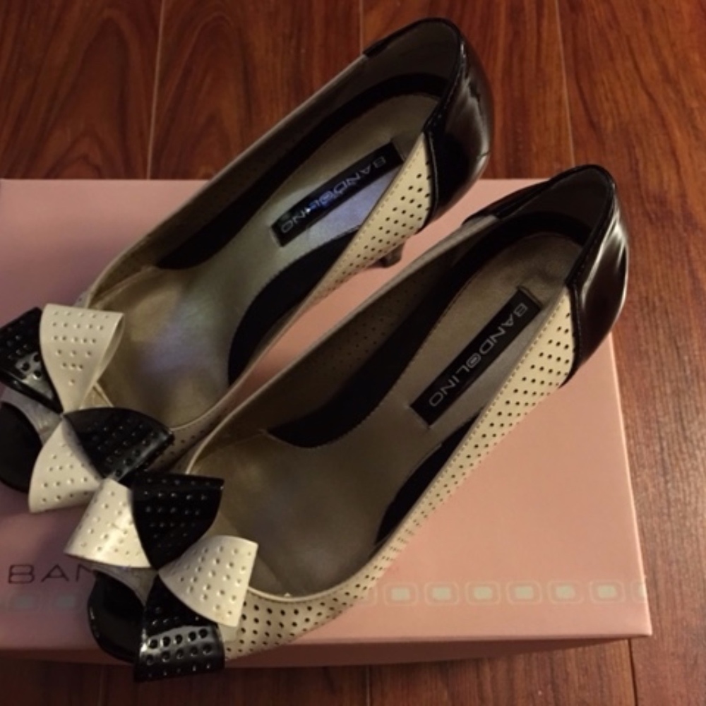 95% new Bandolino 3" High Heels